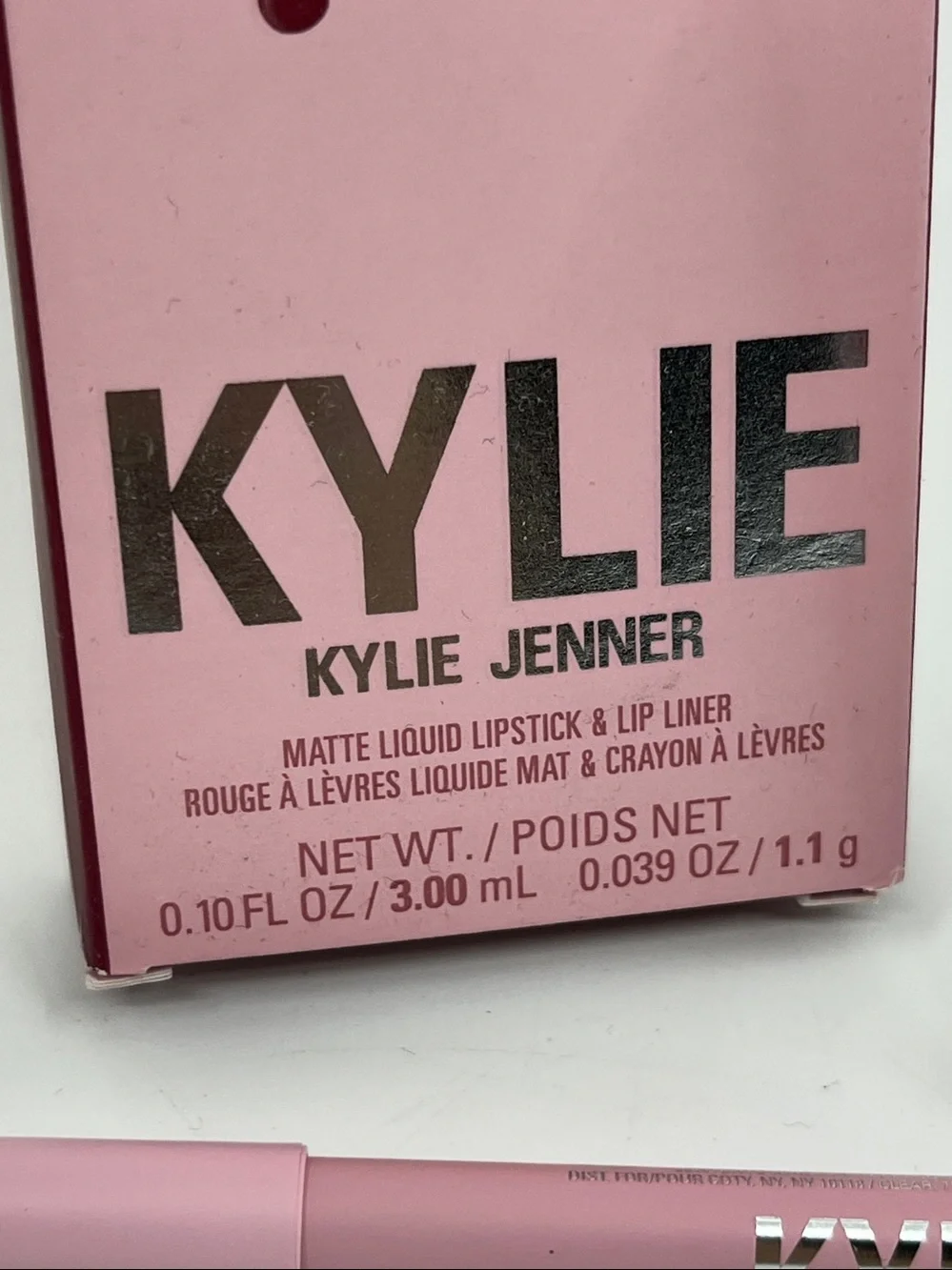 Kylie — Matte Liquid Lipstick & Lip Liner Set - Better Not Pout 103